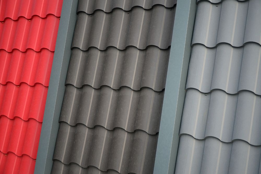 Different types of metal roofs for Florida homes